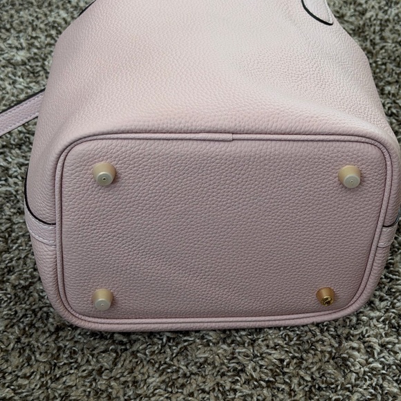 Elegant Pink bucket Bag - Picture 5 of 6